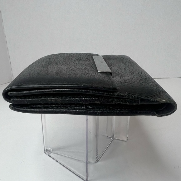 🖤Gucci Unisex Black Leather Compact Trifold Wallet | PRELOVED!!🖤✔️ - Picture 5 of 14